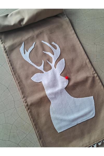 Table Runner - Beige with applique Reindeer